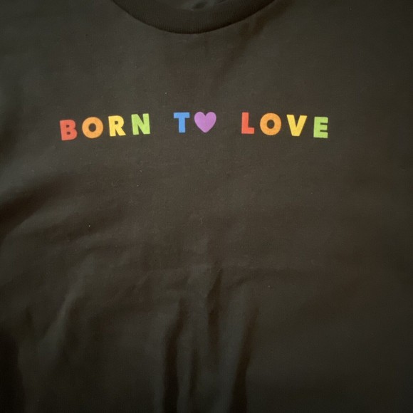 NWT Born To Love Unisex Crop Non-Binary LGBTQ Pride T-shirt Phluid Project Sz L - Picture 1 of 7